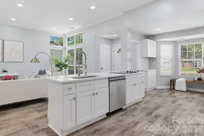 13501 Krislyn Woods Place, Charlotte, NC 28278 - Photo 12