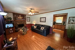 5525 Randolph Rd, Kannapolis, NC 28081 - Photo 2