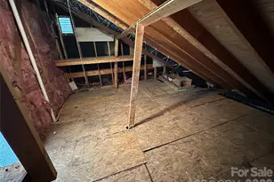 10220 Rockwood Rd, Charlotte, NC 28215 - Photo 20
