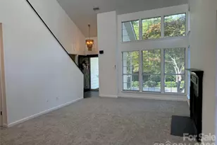 10220 Rockwood Rd, Charlotte, NC 28215 - Photo 4