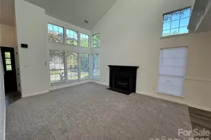 10220 Rockwood Rd, Charlotte, NC 28215 - Photo 6
