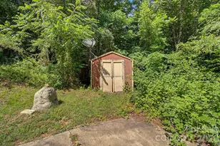 175 Pine Cove Ln, Alexander, NC 28701 - Photo 44