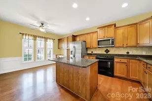 15184 Legend Oaks Ct, Fort Mill, SC 29707 - Photo 6