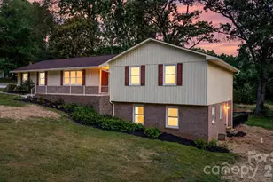 602 Sharon Dr, Statesville, NC 28625 - Photo 2
