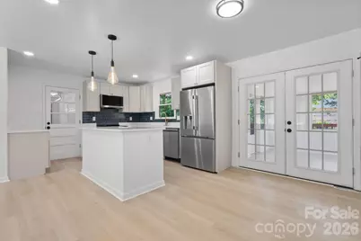 602 Sharon Drive, Statesville, NC 28625 - Photo 4