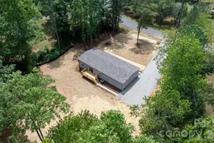 1331 Maiden Wood Cir, Maiden, NC 28650 - Photo 30