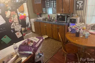 685 N Burris Rd, Sharon, SC 29742 - Photo 6