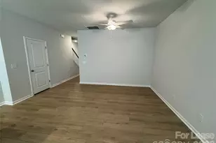 3021 Kingsfield Rd, Charlotte, NC 28208 - Photo 6