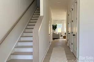 3922 Sarah Dr, Charlotte, NC 28217 - Photo 2