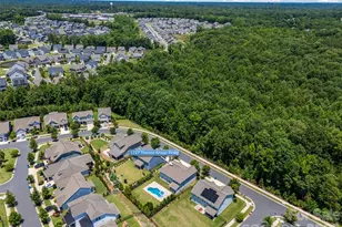 1227 Thomas Knapp Pkwy, Fort Mill, SC 29715 - Photo 2