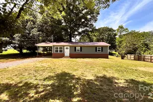 4009 Smokey Creek Rd, Lenoir, NC 28645 - Photo 32