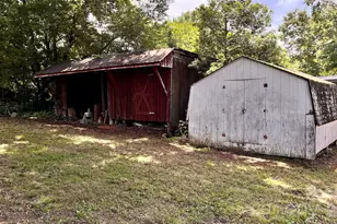 4009 Smokey Creek Rd, Lenoir, NC 28645 - Photo 28