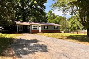 4009 Smokey Creek Rd, Lenoir, NC 28645 - Photo 30