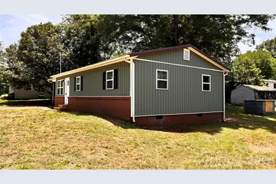 4009 Smokey Creek Road, Lenoir, NC 28645 - Photo 2