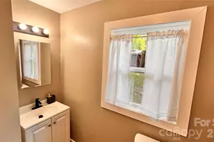 4009 Smokey Creek Rd, Lenoir, NC 28645 - Photo 18