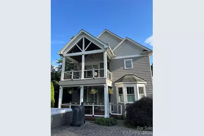 1805 Mecklenburg Avenue, Charlotte, NC 28205 - Photo 2
