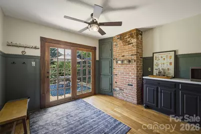 518 Lenoir Street, Morganton, NC 28655 - Photo 2