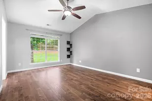 8940 Raven Park Dr, Charlotte, NC 28216 - Photo 20