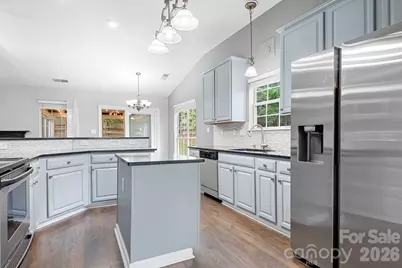 8940 Raven Park Drive, Charlotte, NC 28216 - Photo 8