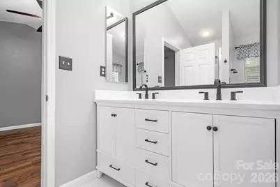 8940 Raven Park Drive, Charlotte, NC 28216 - Photo 24