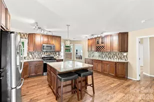 9912 Park Springs Ct, Charlotte, NC 28210 - Photo 18