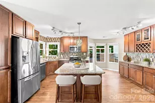9912 Park Springs Ct, Charlotte, NC 28210 - Photo 8