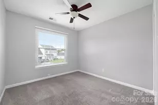 9535 Forest Path Dr, Charlotte, NC 28269 - Photo 24