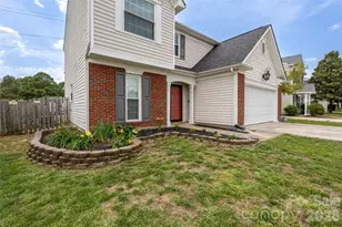9535 Forest Path Dr, Charlotte, NC 28269 - Photo 4