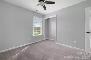 9535 Forest Path Dr, Charlotte, NC 28269 - Photo 30