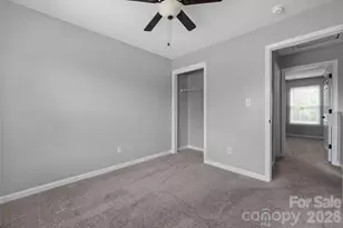 9535 Forest Path Dr, Charlotte, NC 28269 - Photo 26