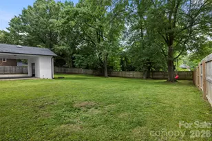 224 Sturbridge Dr, Charlotte, NC 28214 - Photo 26
