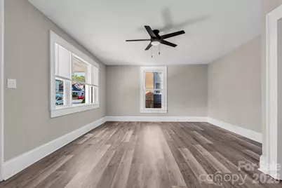 611 S Carolina Avenue, Spencer, NC 28159 - Photo 8