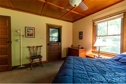 60 Virgels Mountain Road, Burnsville, NC 28714 - Photo 22