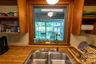 60 Virgels Mountain Rd, Burnsville, NC 28714 - Photo 10