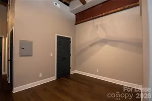 140 W Mountain St, Kings Mountain, NC 28086 - Photo 6
