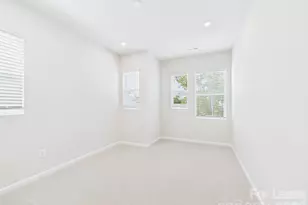 3022 Hutton Gdns Ln, Charlotte, NC 28269 - Photo 12