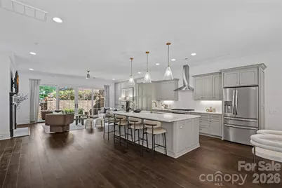 2023 Lynnwood Drive, Charlotte, NC 28209 - Photo 8