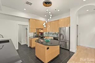 127 N Tryon St, Charlotte, NC 28202 - Photo 12