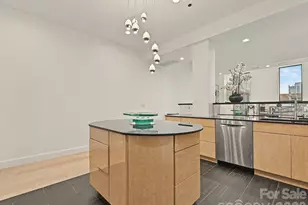 127 N Tryon St, Charlotte, NC 28202 - Photo 14