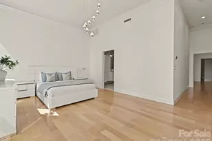 127 N Tryon St, Charlotte, NC 28202 - Photo 20