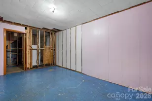 4073 Nc 226A Hwy, Marion, NC 28752 - Photo 28