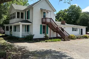 1407 N College Ave, Newton, NC 28658 - Photo 2