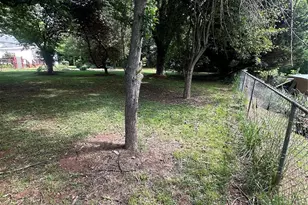 1407 N College Ave, Newton, NC 28658 - Photo 30