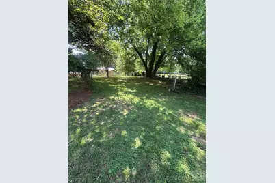 1407 N College Avenue, Newton, NC 28658 - Photo 28