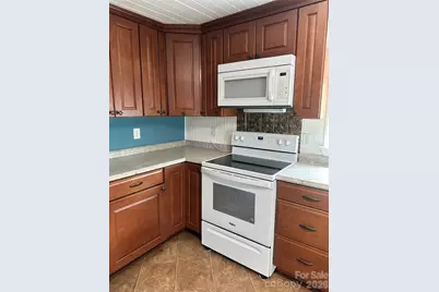 1407 N College Avenue, Newton, NC 28658 - Photo 20