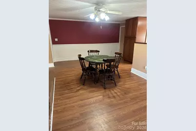 1407 N College Avenue, Newton, NC 28658 - Photo 10