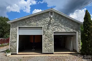 1407 N College Ave, Newton, NC 28658 - Photo 38