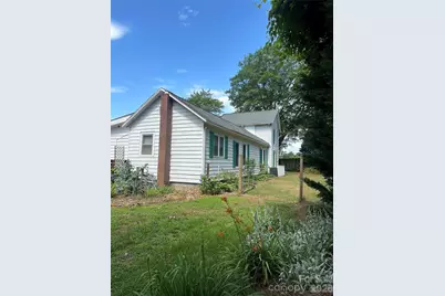 1407 N College Avenue, Newton, NC 28658 - Photo 4