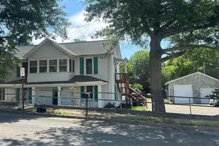 1407 N College Ave, Newton, NC 28658 - Photo 1