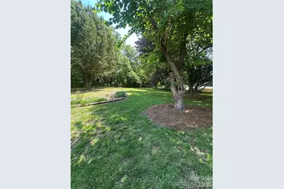 1407 N College Avenue, Newton, NC 28658 - Photo 26